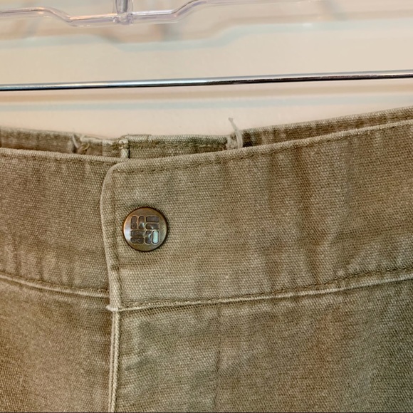 SOLD!  Columbia Brush Pants Mens 40 x 32 Green Tan Outdoor Hunting Field Work - Picture 6 of 13
